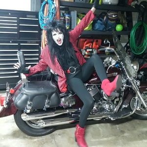 Meet your Posher, Loretta